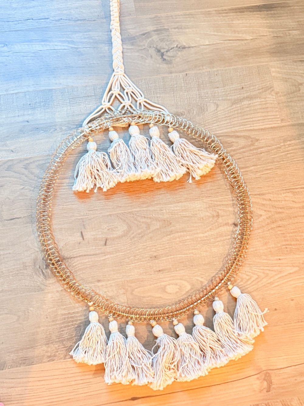 Anthropologie Cream Macramé Tassel Holiday Card/Photo holder